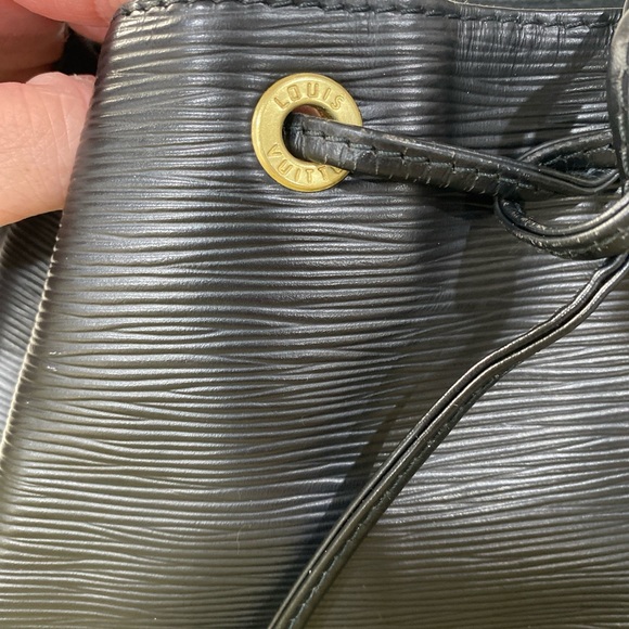 Louis Vuitton Black Epi Noe Bucket Bag - Picture 3 of 8